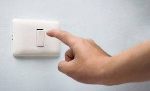 turn off lights scaled 1