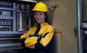 female engineer scaled 1