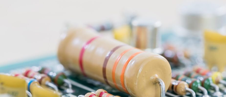 Resistores: o que são, tipos, funções e melhores exemplos!