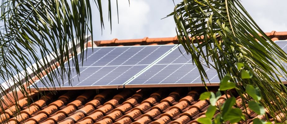 Energia solar: dá pra usar com a instalação elétrica que já existe?